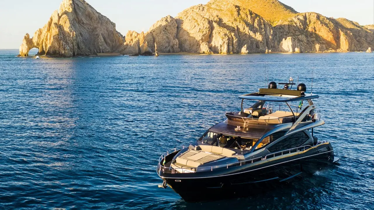 Savi II, 80-foot yacht in Cabo San Lucas